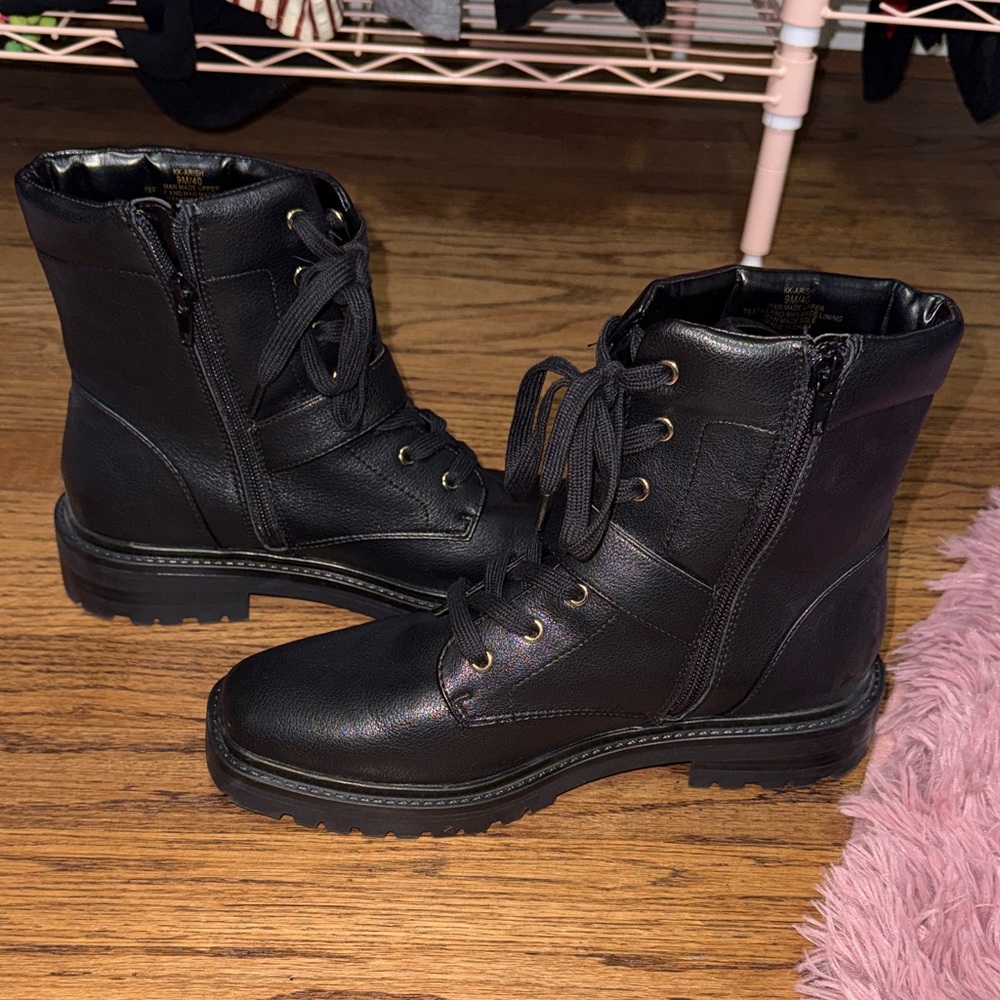 Kelly & Katie Black Women's Combat Boots - Picture 7 of 7